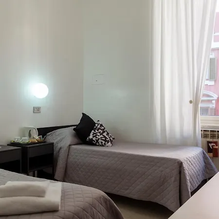 Sol Levante Ρώμη