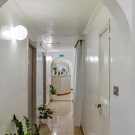 Sol Levante Hotel